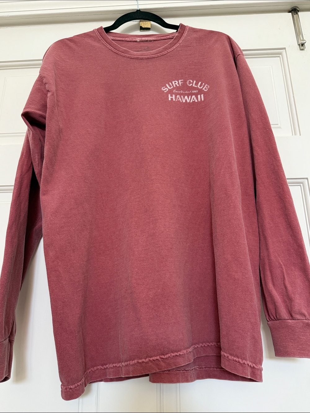 Malibu Shirts Surf Club Hawaii Crimson Long Sleeve cotton shirt. Size M